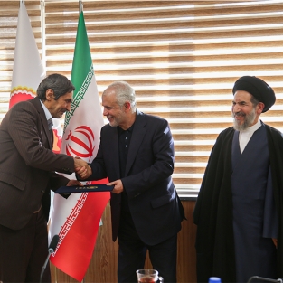 با تصویب هیئت‌مدیره شرکت اقتصادی و خودکفایی آزادگان و طی حکمی از سوی دکتر منوچهر منطقی، مهندس سعید اوحدی به عنوان مدیرعامل این هلدینگ و گروه صنعتی مینو منصوب شد؛ مراسم معارفه با حضور حجت‌الاسلام و المسلمین ابوترابی‌فرد و جمعی از مدیران اقتصادی کشور برگزار