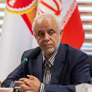 مهندس اوحدی: اجرای کامل مصوبات مجمع «خودکفا» و تلاش مضاعف برای جهش تولید و صیانت از منافع سهامداران ضروری است